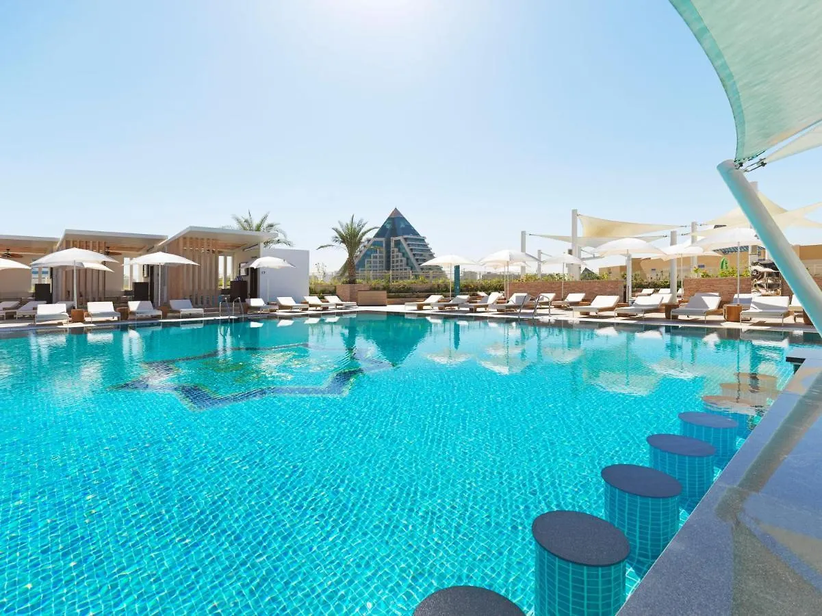 Sofitel Dubai The Obelisk Hotel