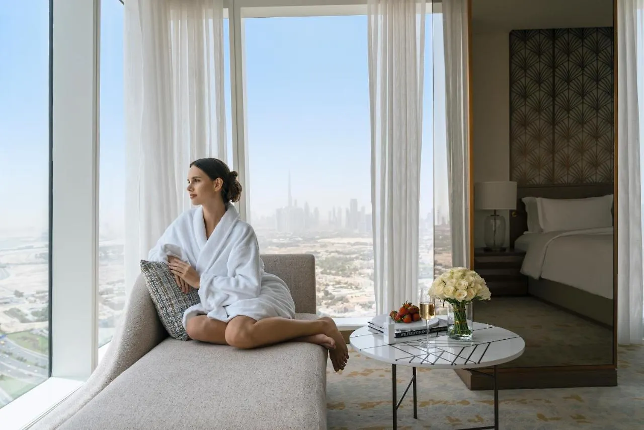 *****  Sofitel Dubai The Obelisk Ξενοδοχείο Ηνωμένα Αραβικά Εμιράτα